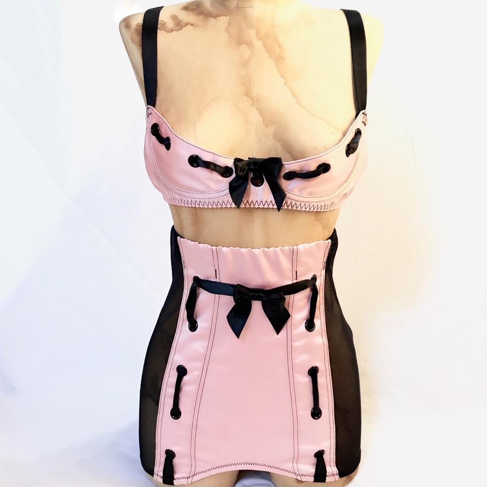 BEAUTIFUL Pink Retro High Waist Lingerie Set NWOT